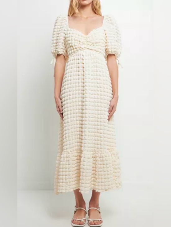 Endless Rose Dresses & Skirts - Endless Rose Ivory Puff-Sleeve Textured Maxi Dress medium euc